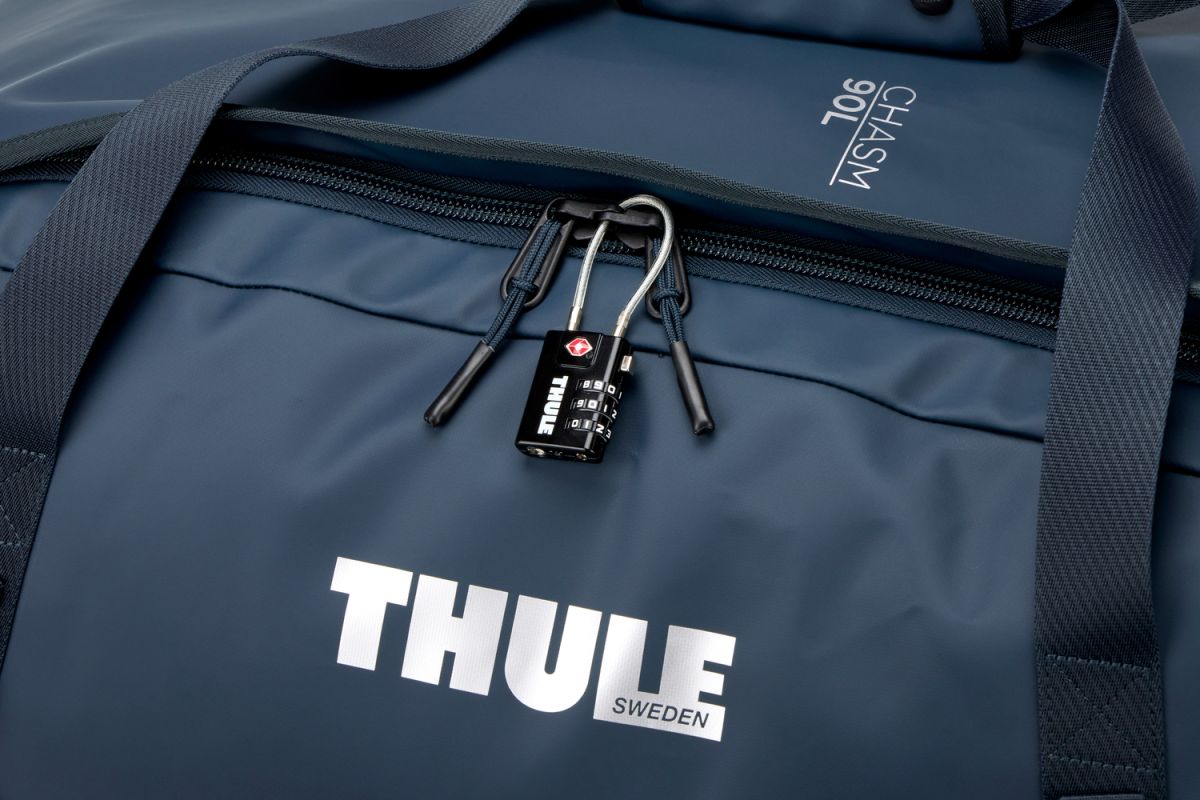 Náhled produktu - Thule Chasm sportovní taška 90 l TDSD304 - Darkest Blue