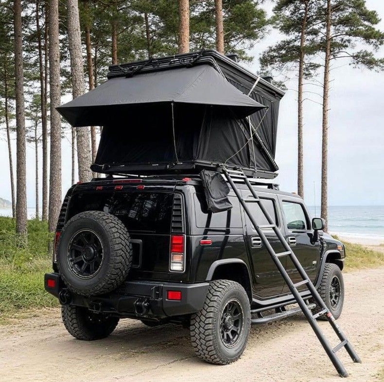 Náhled produktu - Střešní autostan Aroso Vogelsberg pro 3 osoby - s aluminiovou skořepinou / tmavě šedý