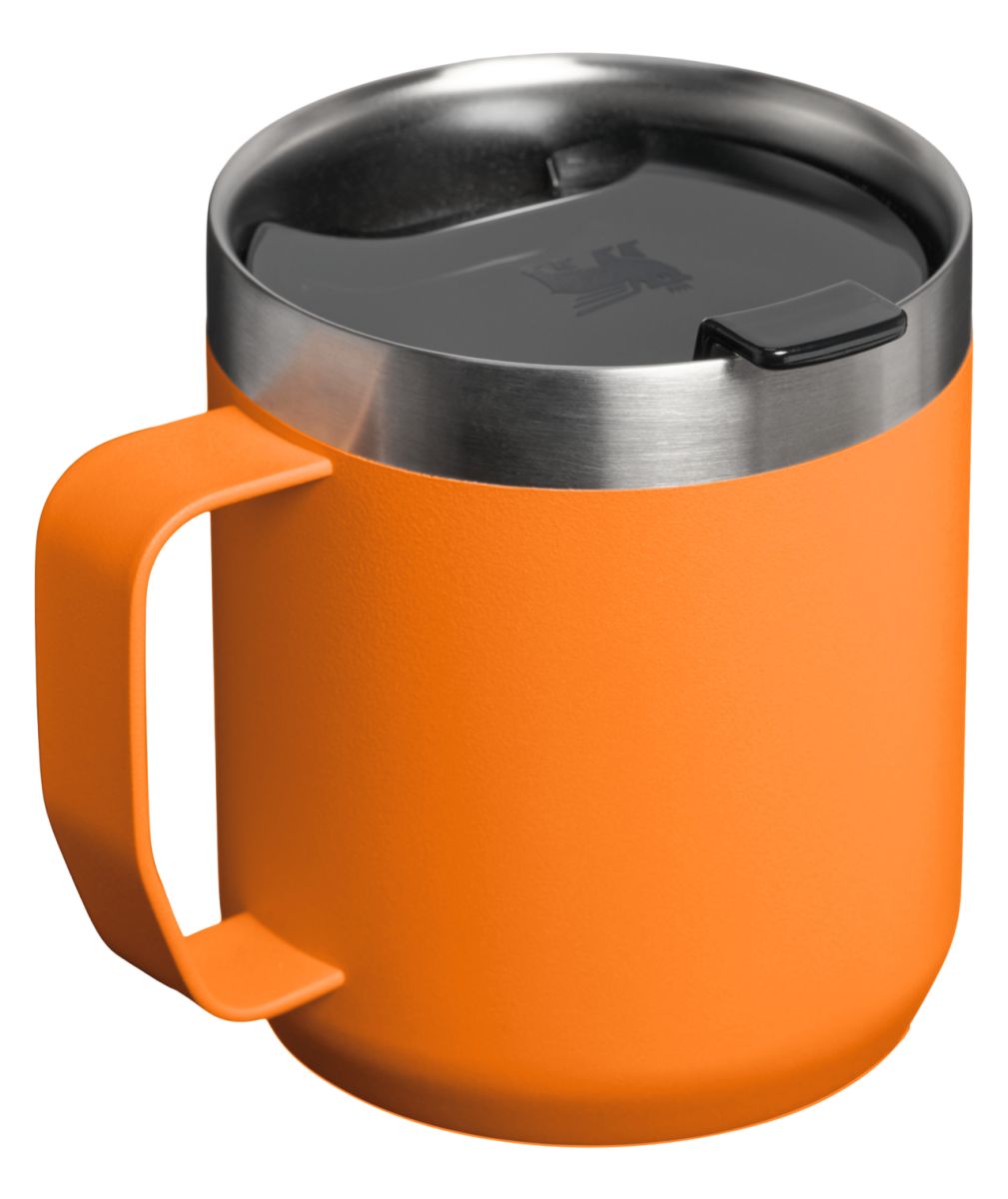 Náhled produktu - STANLEY Termohrnek The Stay-Hot Camp Mug 350 ml/12oz Goldenrod Coral